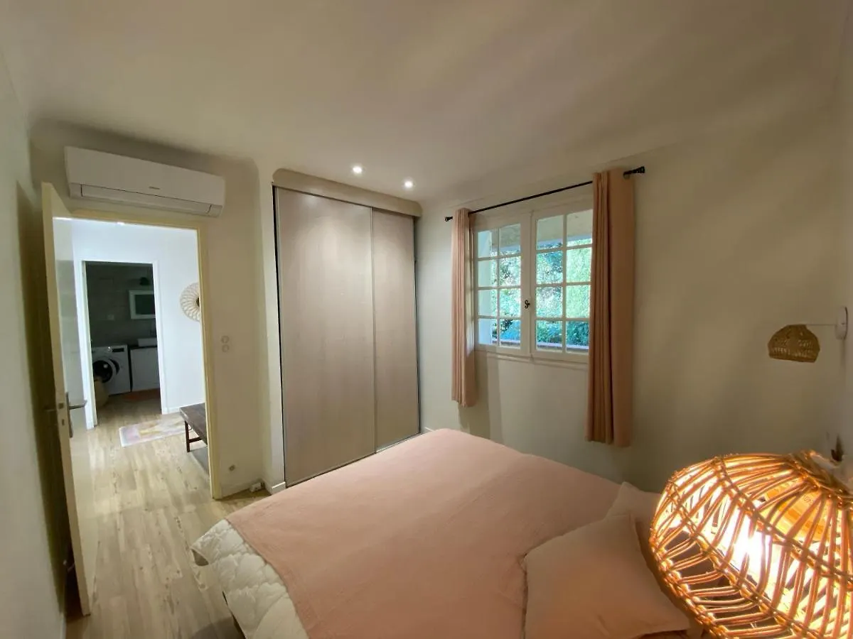T3 Plage Du Rayol Dans Petite Residence France