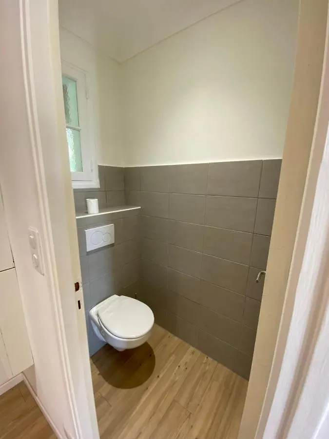 T3 Plage Du Rayol Dans Petite Residence Apartment