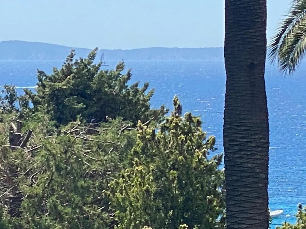 T3 Plage Du Rayol Dans Petite Residence France